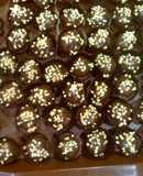 Biskut almond D london