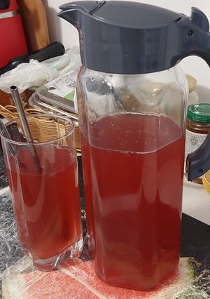 O poză a rețetei IceTea/ FuzeTea acasă. Sucul mult mai sănătos făcut în casă cu un gust ca și cel din comerț.
