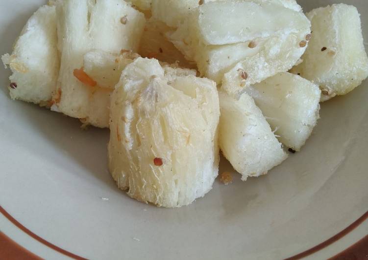 Resep Singkong meledak gurih oleh Dapur Nda Izan Cookpad