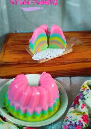 Foto resep Rainbow Bread Pudding