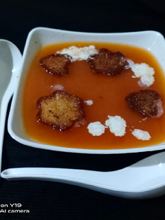 टोमेटो सूप (Tomato soup recipe in hindi) रेसिपी मुख्य फोटो