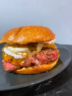 Una foto de Hamburguesa de Vacuno 🍔