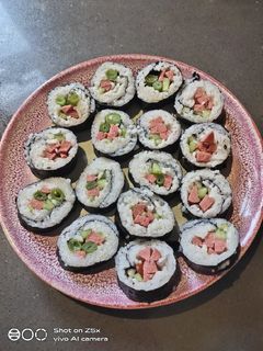 A picture of Simple Sushi.
