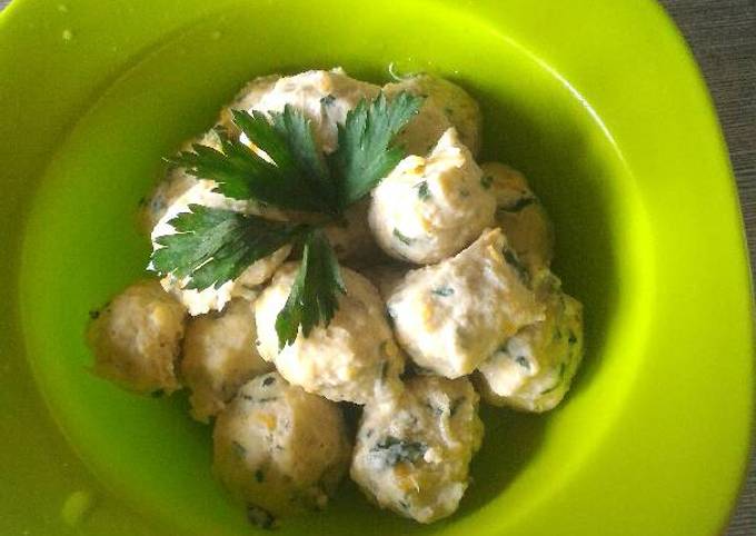 Ini dia! Bagaimana cara bikin Baso ayam wortel brokoli (no msg)  lezat