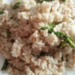 Una foto de Arroz con espárragos