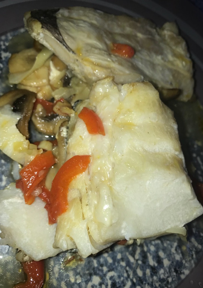 Una foto de Bacalao en papillote con verduras