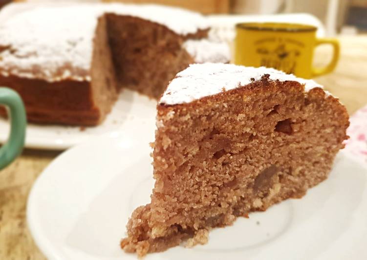 Bizcocho de manzana y canela con nueces