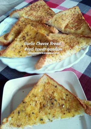 Foto resep 97. Garlic Cheese Bread #roti tawar gandum