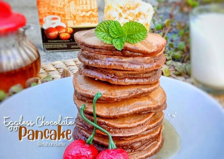 Eggless Chocolate Pancake