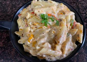 Ready to Serve White Sauce Pasta Restaurant Style Very Delicious