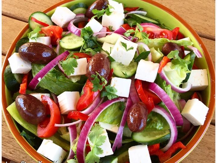 Easy Way Make Greek salad which Delicious