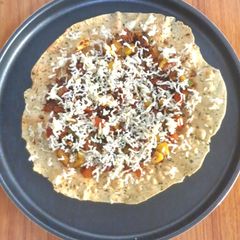 A picture of Papad pizza.
