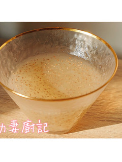 [低卡小甜點]奇亞籽蘋果果凍 的食譜成品照片