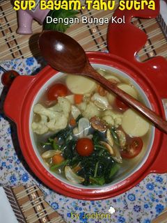 Foto resep Sup Bayam,Tahu Sutera, dengan Bunga Kol