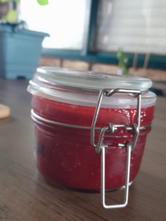 Una foto de Mermelada de ciruelas rojas