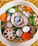Bún giò heo thập cẩm