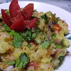 A picture of Aloo ka bharta.