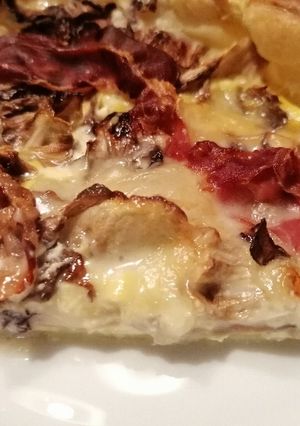 Foto di Quiche con radicchio gorgonzola e San Daniele