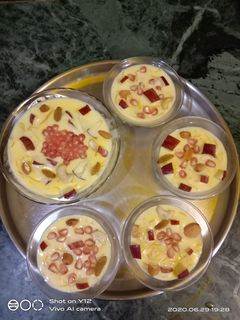 #ফ্রুট কাস্টার্ড(Fruit custard recipe in Bengali) রেসিপির প্রধান ছবি