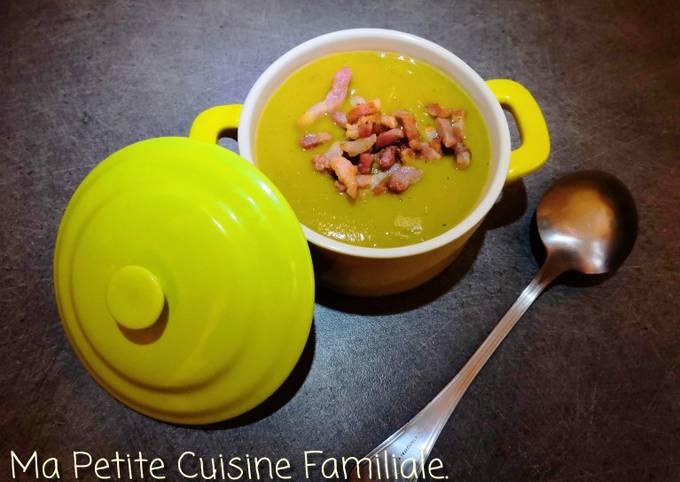 Velouté de pois-cassés et ses lardons grillés