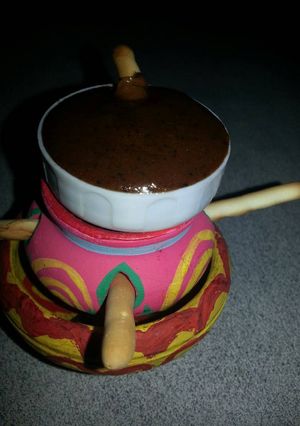 A picture of Chocolate sauce (dip).