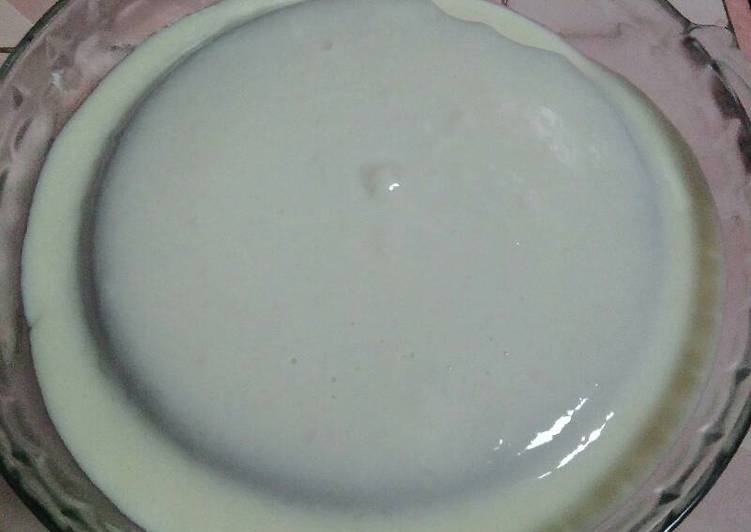 Puding brownis saos vanila