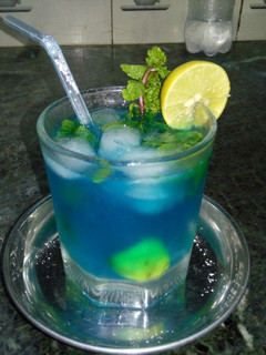 A picture of Blue curacao lemonade [ A refreshing mocktail recipe ].