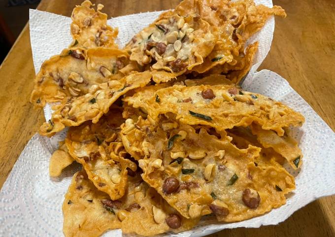 Cara Gampang Menyiapkan Rempeyek kacang gurih Anti Gagal