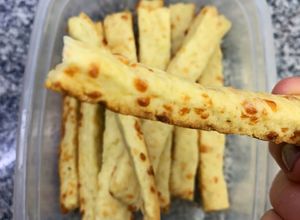 Una foto de Palitos de queso muy fáciles!