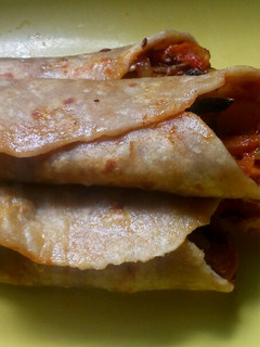 சப்பாத்தி வெஜ் ரோல் செய்முறை முக்கிய புகைப்படம்