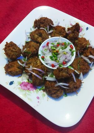 আলু পাকোড়া রেসিপির প্রধান ছবি