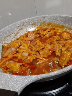 Foto resep Ayam goreng tepung asam manis pedas