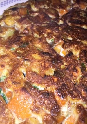 Una foto de 🔶Tortilla de papas🥔 y boniato/batata🍠