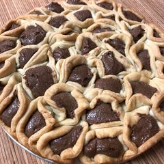 A picture of Chocolate Hazelnut pull apart pie.