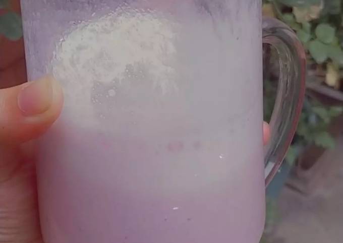 Strawberry Shake 🍓🍓