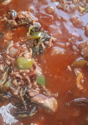 A picture of Rich pasta sauce.