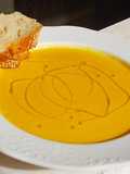Καροτόσουπα (Carrot soup)