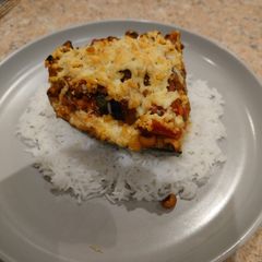 A picture of Stuffed squash or marrow.