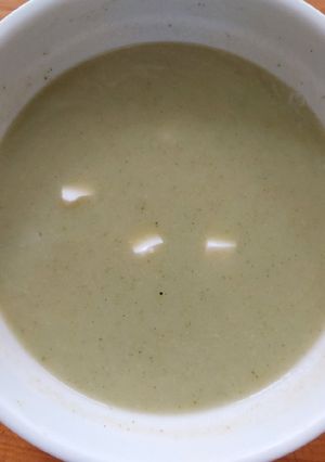 Una foto de Sopa de brócoli y coliflor