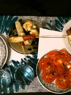 Una foto de Salchichas y quesitos con envoltorio de hojaldre