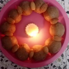 A picture of Atte ke ladoo.