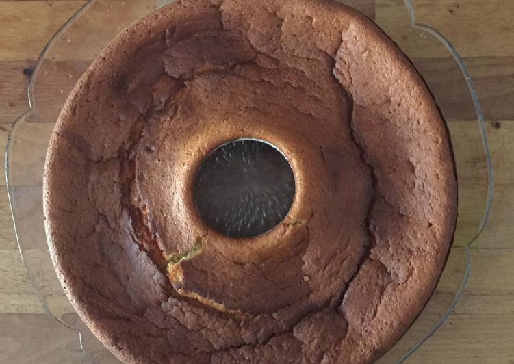 Bolo de Ricotta e Limão