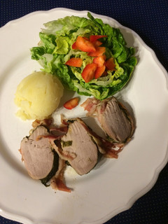 Medvehagymás szűzsült recept fotója