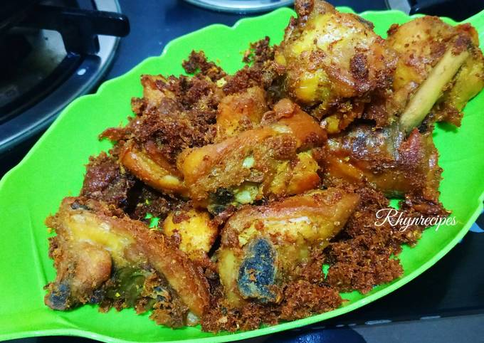 Ayam Goreng Telur