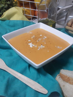 Una foto de Crema de calabaza y zanahoria