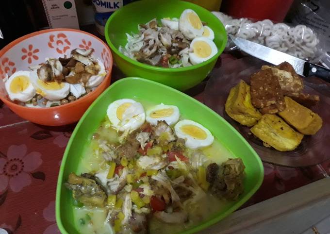 Resep 1. Soto Tulang Ayam Kuah Kuning Anti Gagal