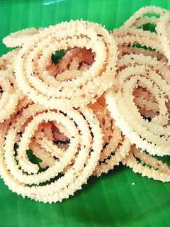 மணப்பாறை முறுக்கு செய்முறை முக்கிய புகைப்படம்