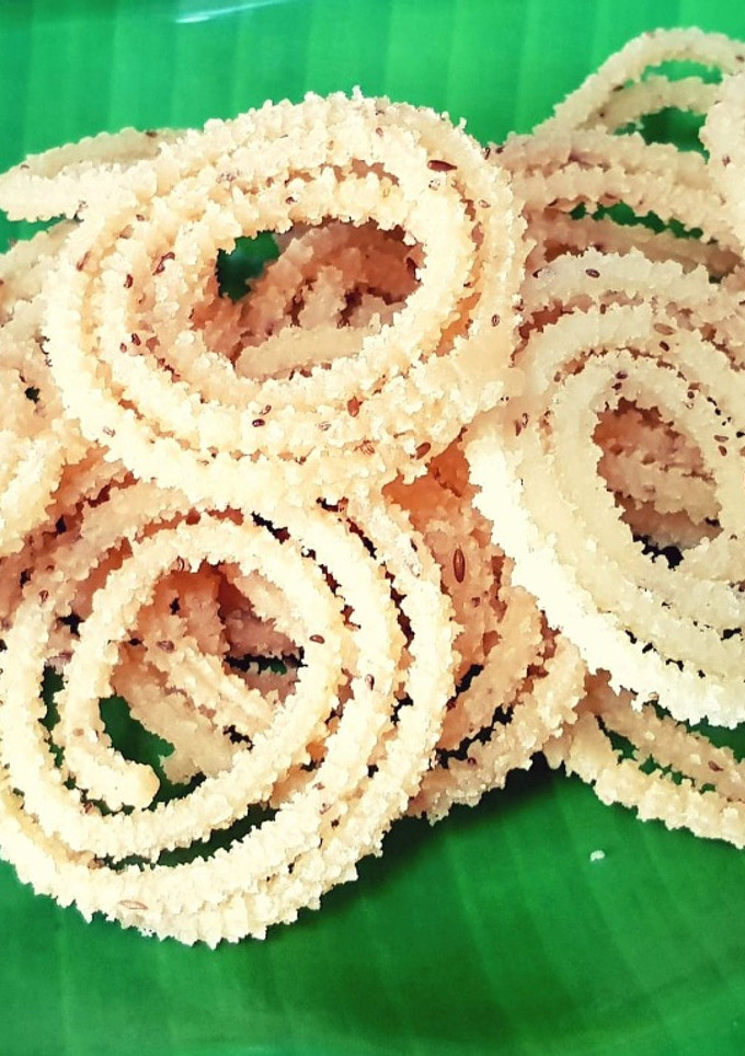 மணப்பாறை முறுக்கு செய்முறை முக்கிய புகைப்படம்