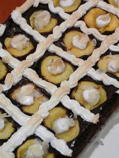 Rácsos nektarinos kevert süti, gluténmentesen recept fotója