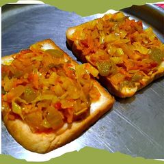 A picture of Vegetable bread masala.
